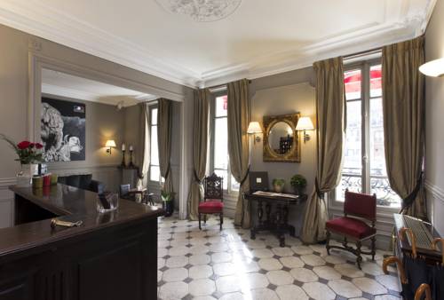 Hôtel De La Porte Dorée 
