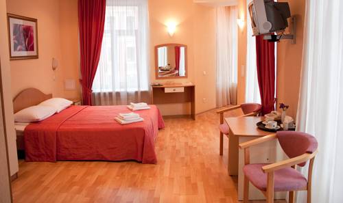 Octaviana Hotel 