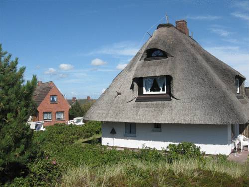 Rantum Dorf - Ferienappartments im alten Inselbahnhof 