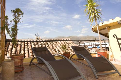Hotel & Mirador Los Apus 
