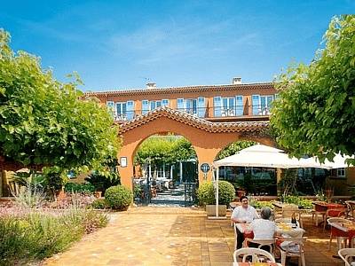 Logis Hotel Le Provencal 