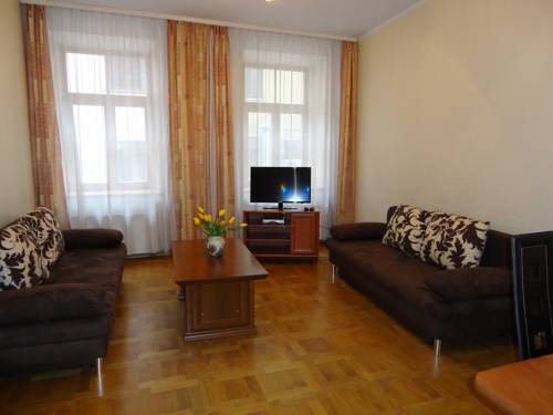 Old City Apartments 
