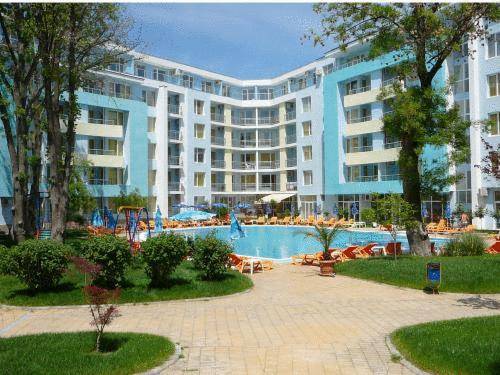 Yassen Holiday Village 