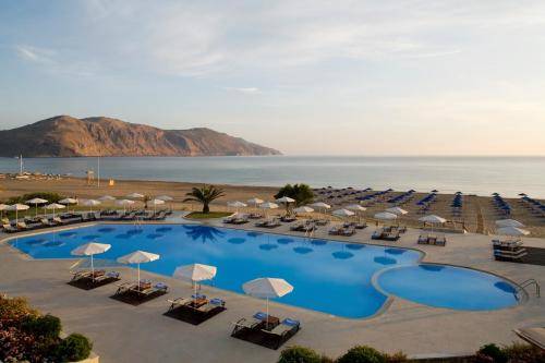 Pilot Beach Resort 