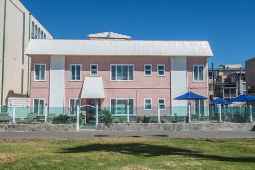 Venice on the Beach Hotel 