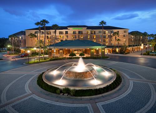 Courtyard Orlando Lake Buena Vista in the Marriott Village 
