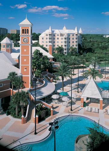 Hilton Grand Vacations Suites at SeaWorld 