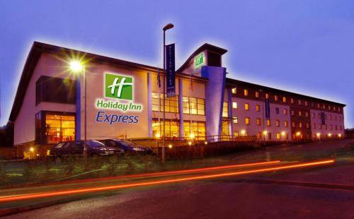 Holiday Inn Express Walsall M6, J10 