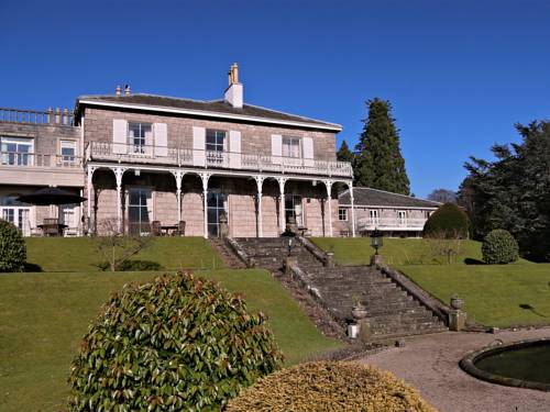 Macdonald Leeming House 