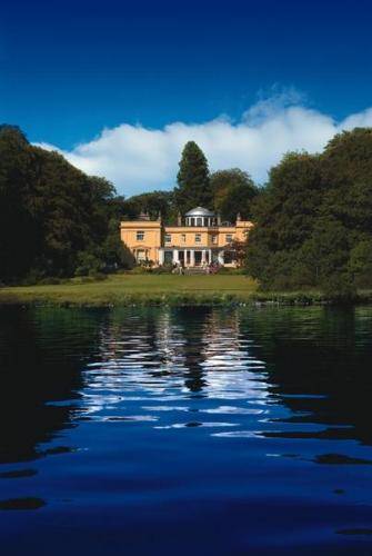 Storrs Hall Hotel 