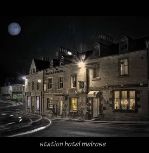 Station Hotel And Restaurant 