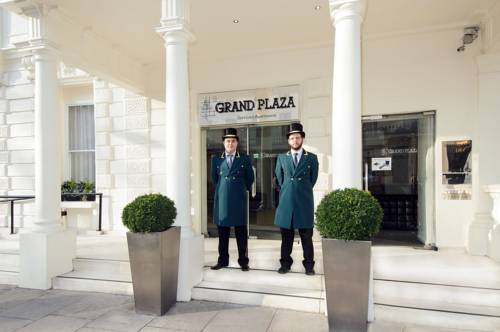 Grand Plaza Serviced Apartments 