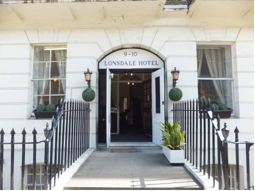 Lonsdale Hotel 