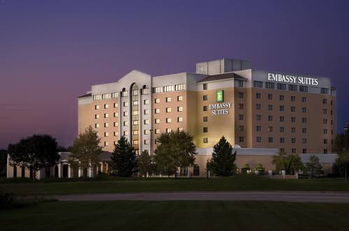 Embassy Suites Kansas City International Airport 
