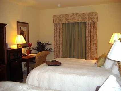 Hampton Inn & Suites Savannah Historic District 