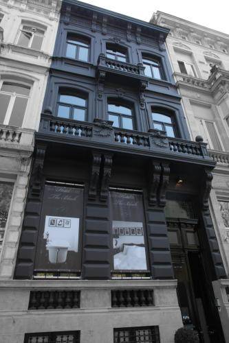 Guesthouse The Black 