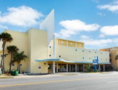 Days Inn And Suites Mainsail Oceanfront 