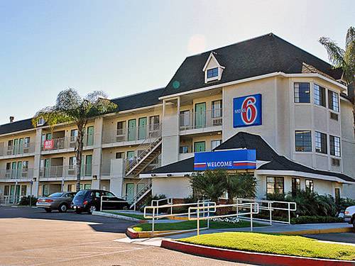 Motel 6 Buena Park - Knotts Berry Farm/Disneyland 