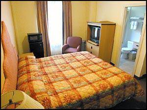 Layne Hotel 