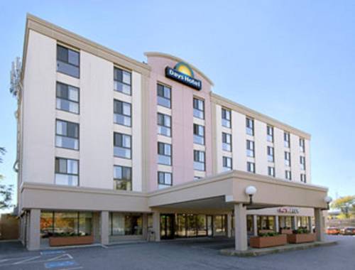 Days Hotel Boston 