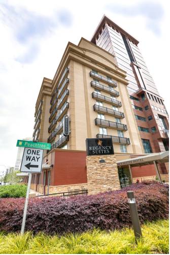 Regency Suites Hotel Midtown 