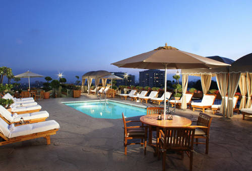 Le Montrose Suite Hotel 