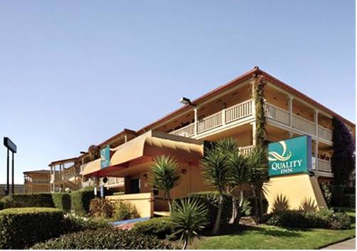 Quality Inn Oakland Airport 