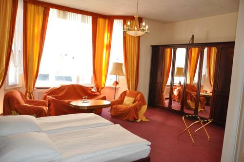 Hotel Pension Savoy near Kurfürstendamm 