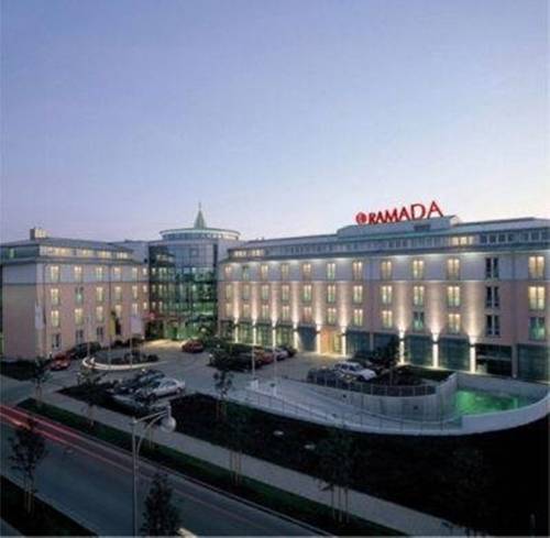 Ramada Hotel Magdeburg 