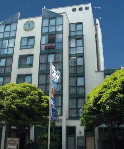 Golden Leaf Hotel Stuttgart Airport & Messe 
