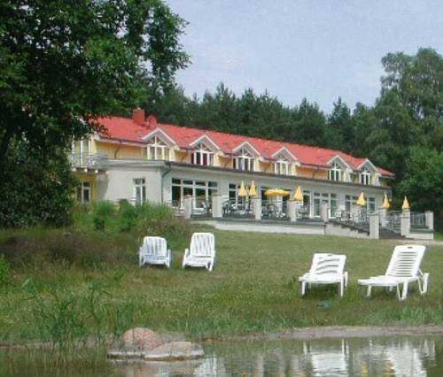 KIWI Naturparkhotel am Dreier See 