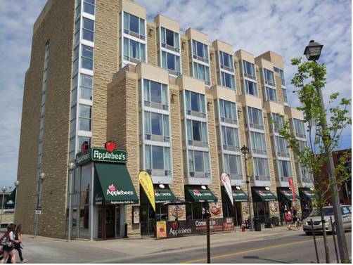 Days Inn- Niagara Falls, Clifton Hill Casino 