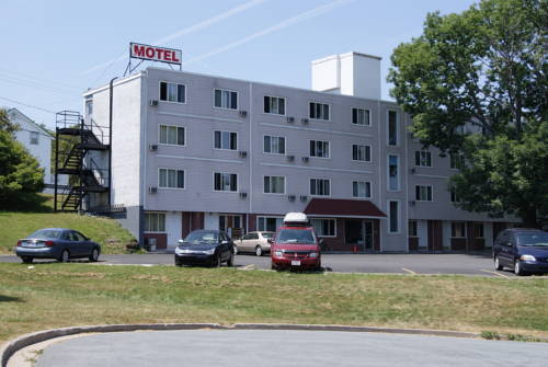 Seasons Motor Inn 