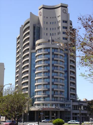 Maran Suites & Towers 