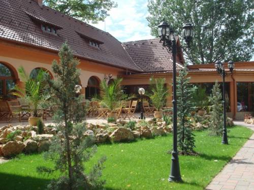 Hotel Platan 