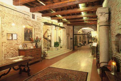 Hotel Ripagrande 