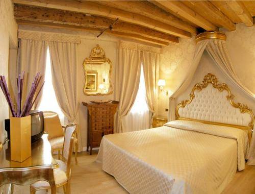 Hotel Noemi 