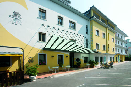 Hotel Diana 