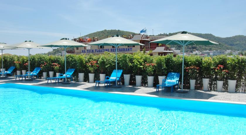 River Hotel 鼎川大饭店