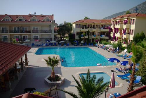 Celay Hotel 