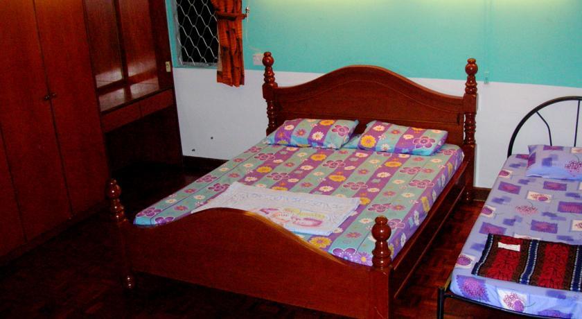 Borneo BeacHouse Backpackers 婆罗洲背包族海滩房子