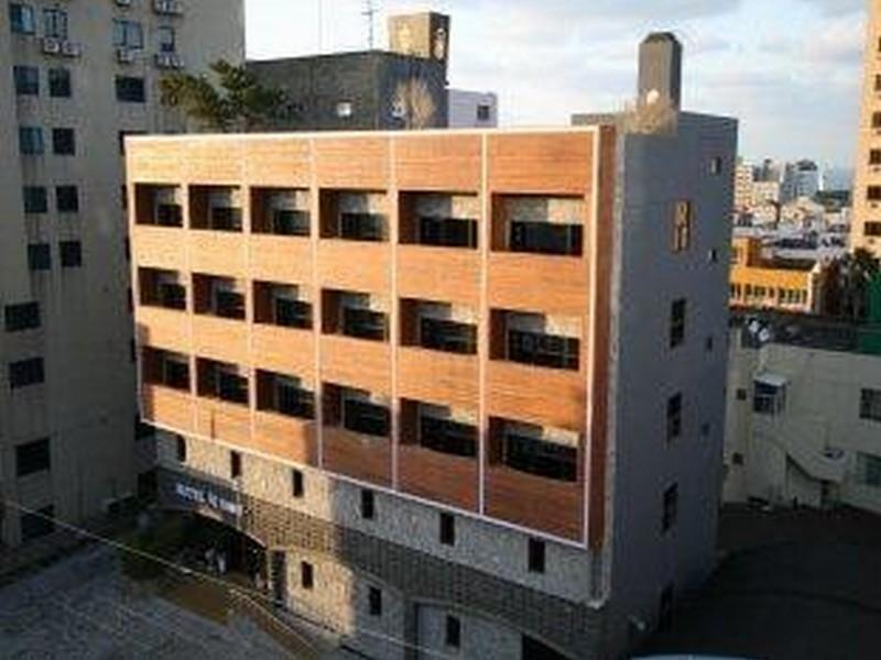 At Noon Hotel in Jeju  中午精品豪华酒店