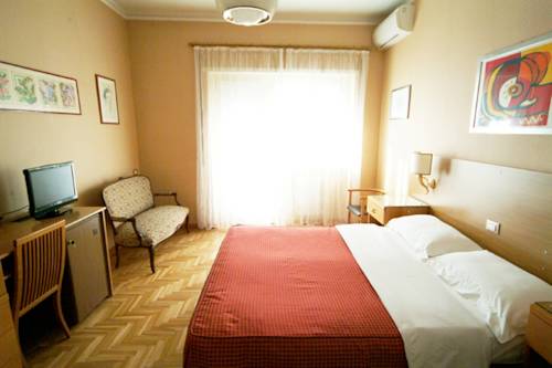 York Hotel 