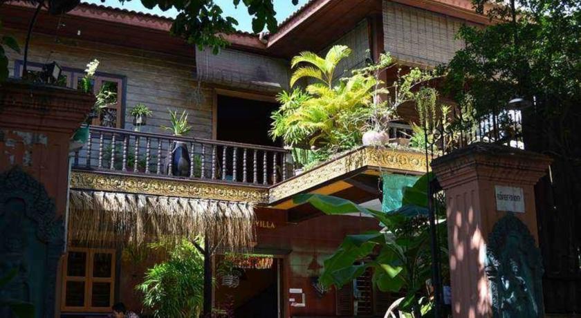 Big Lyna Villa 