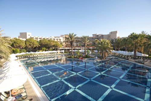 Crystal Tat Beach Golf Resort & Spa 