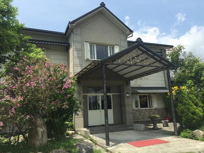 Health Life Village BNB 