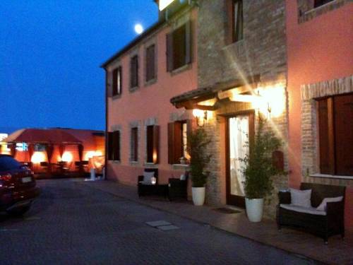 Hotel Le Corti Pitstop 
