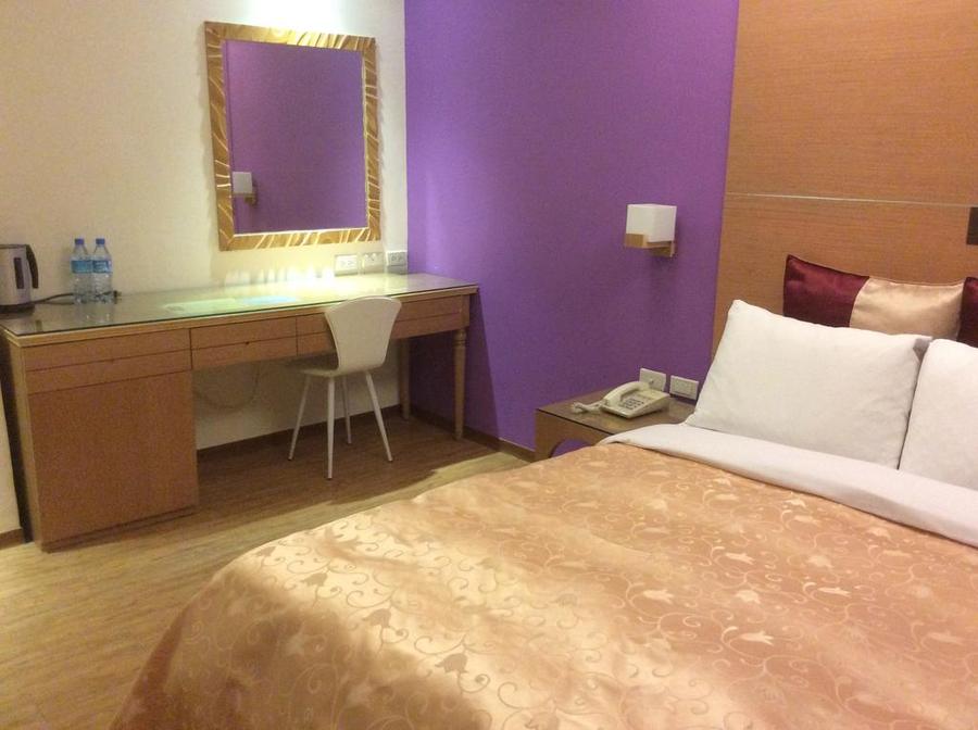 Purple Garden Hotel 紫园饭店