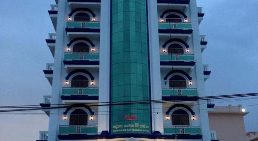 Emerald BB Battambang Hotel 马德望翡翠住宿加早餐酒店