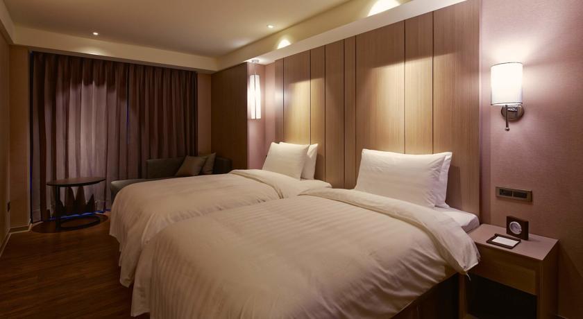 La Maison Hotel 宜家商旅